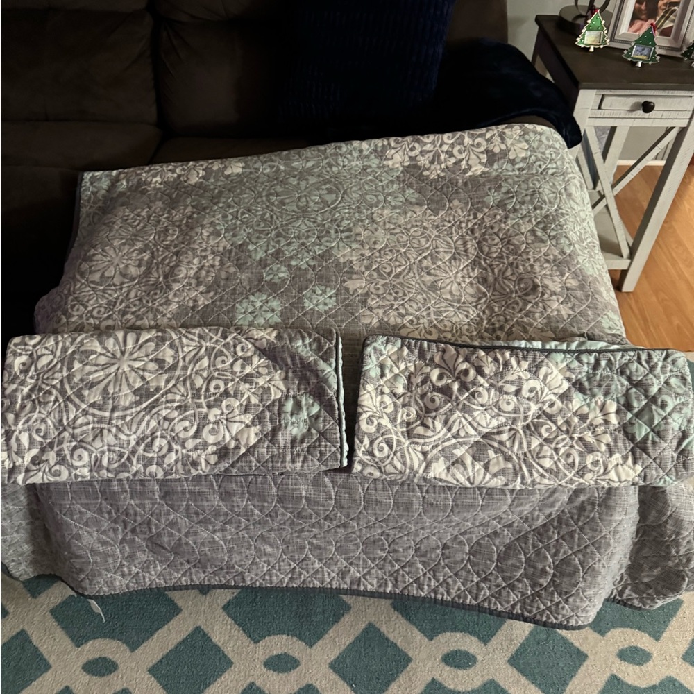 Gray and White Quilted Bedspread